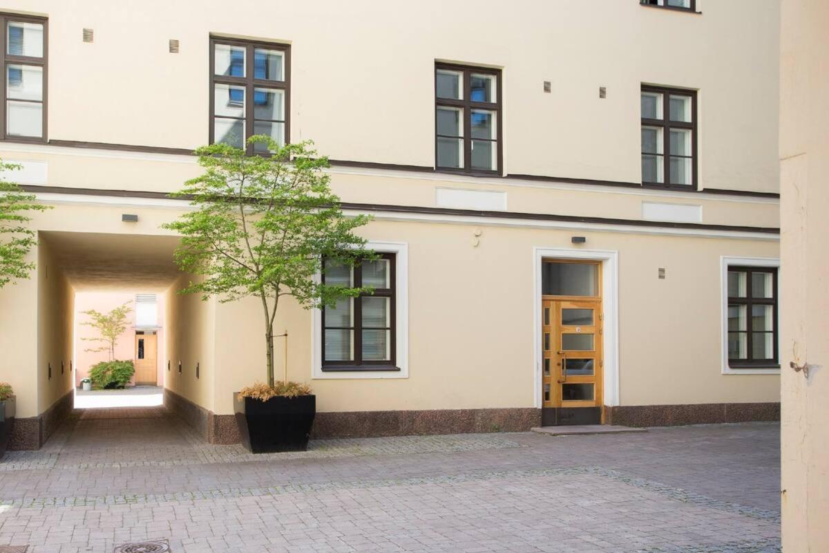 2Ndhomes Cozy And Quiet 2Br Apartment By The Esplanade Park Хелзинки Екстериор снимка