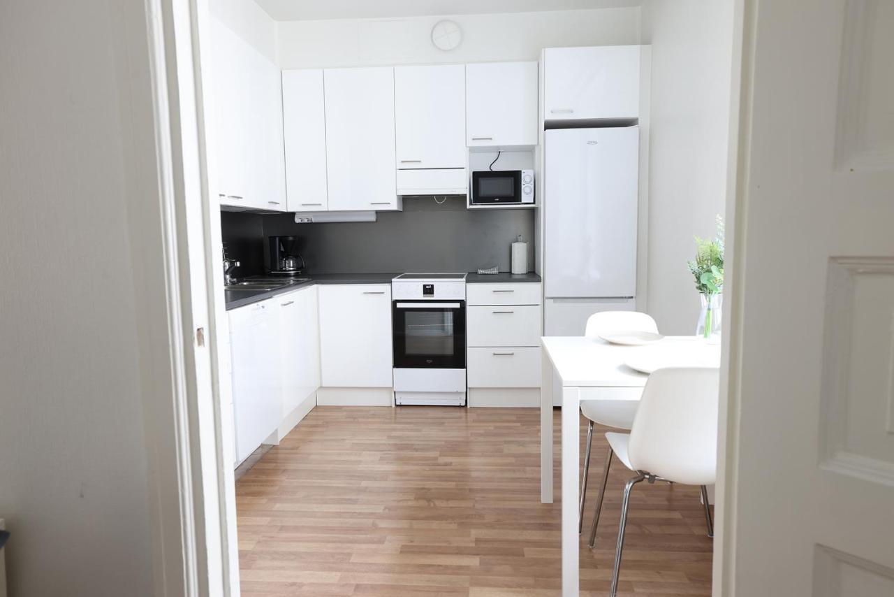 2Ndhomes Cozy And Quiet 2Br Apartment By The Esplanade Park Хелзинки Екстериор снимка